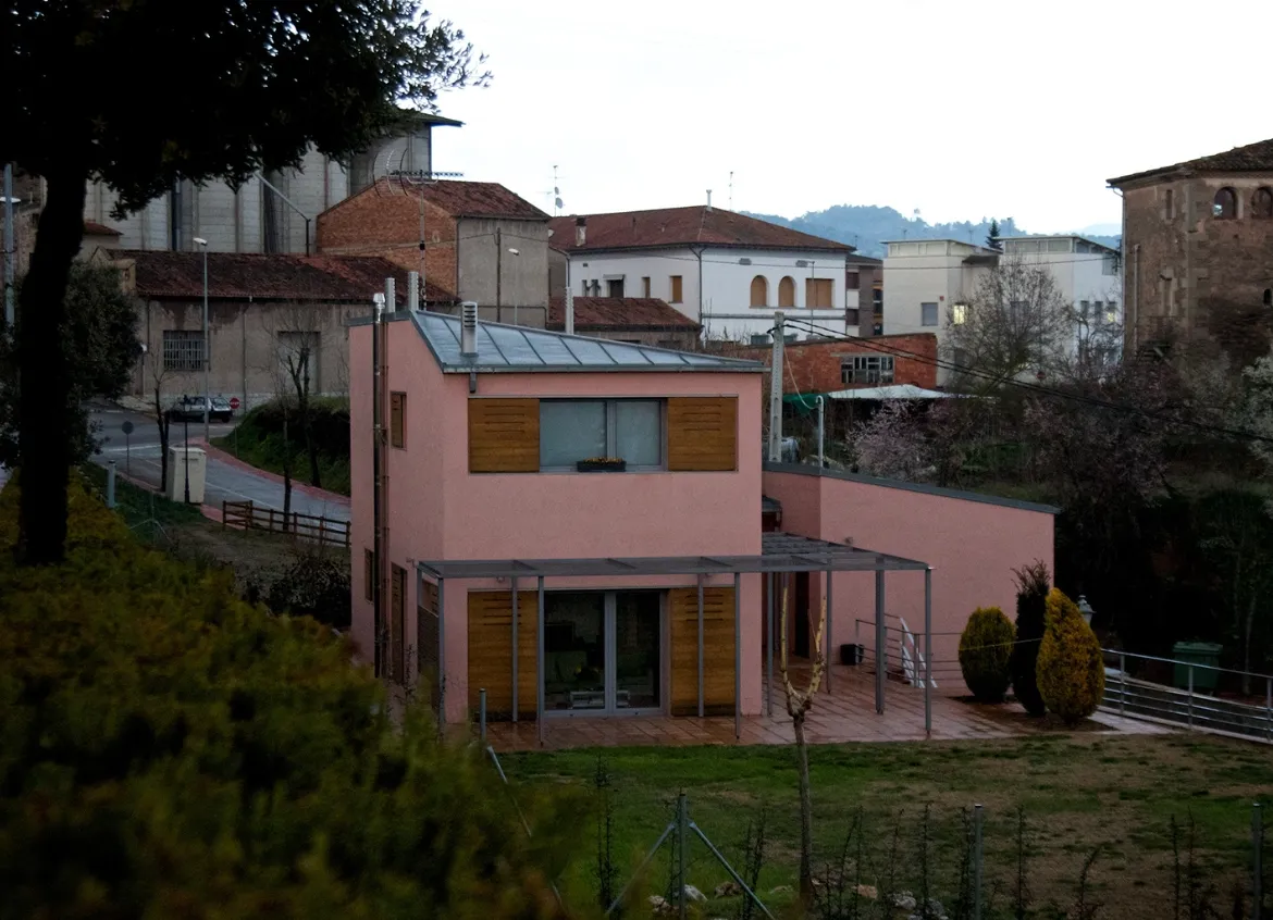 Projecte executiu i direcció d’un habitatge unifamiliar aïllat a Olost. Neus Clotet, arquitectura i paisatge