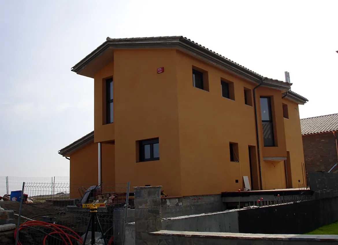 Projecte executiu i direcció d’un habitatge unifamiliar aïllat a Prats de Lluçanès. Neus Clotet, arquitectura i paisatge